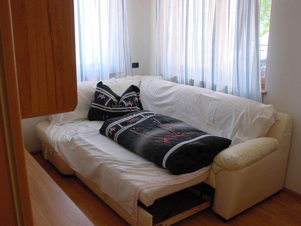 Luech Da Boerz Apartman Antermoia Szoba fotó